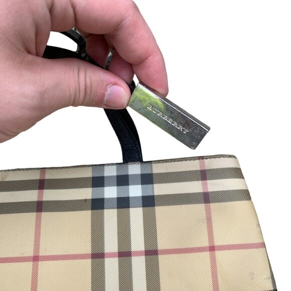 VINTAGE Burberry Novacheck Purse Bag - Picture 2 of 15